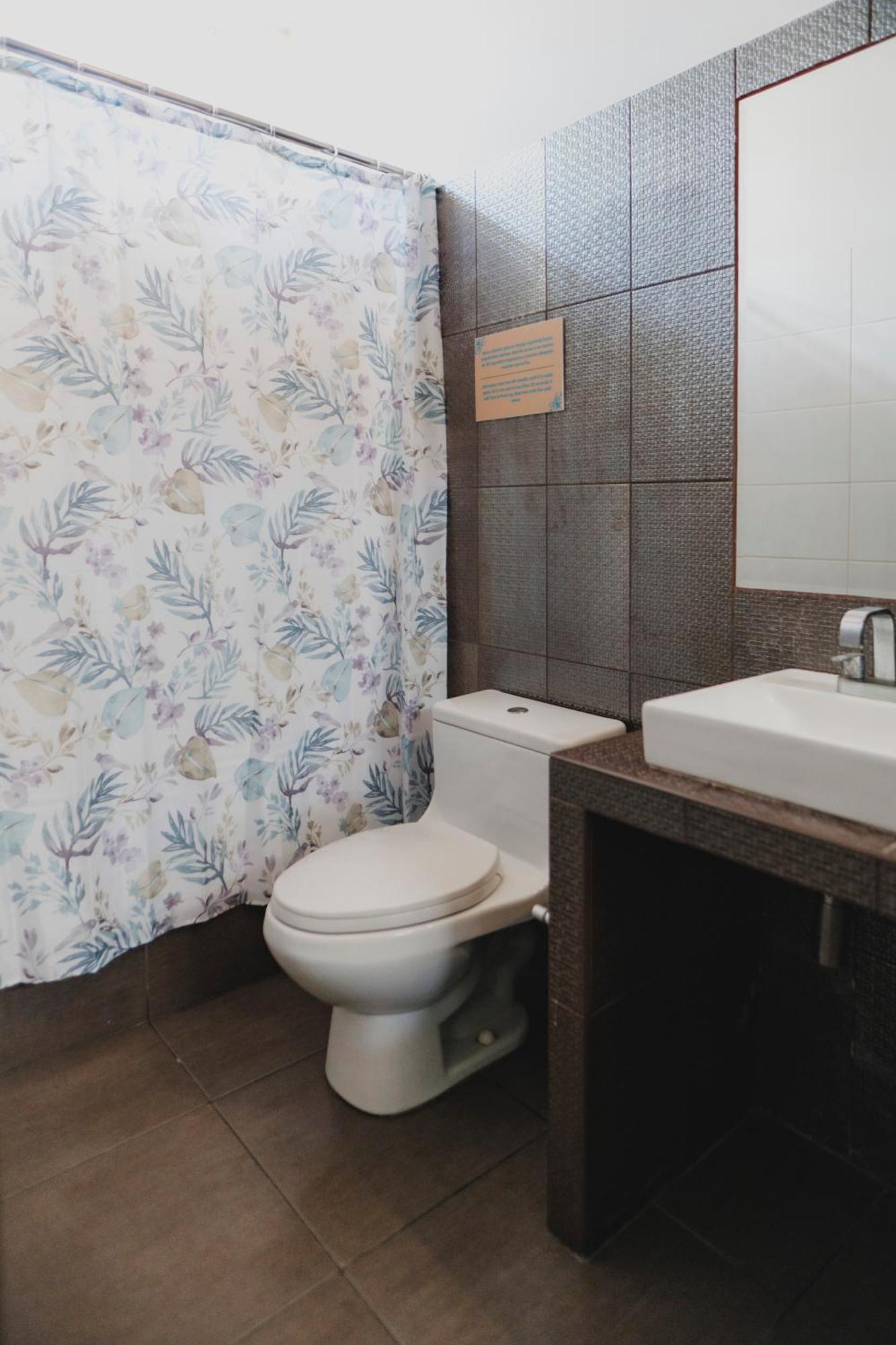 Casa Bellido - Miraflores Private Rooms - Cocina Compartida - Wifi Лима Екстериор снимка